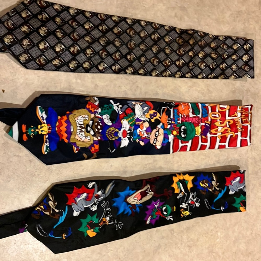 3 Looney Tunes Ties